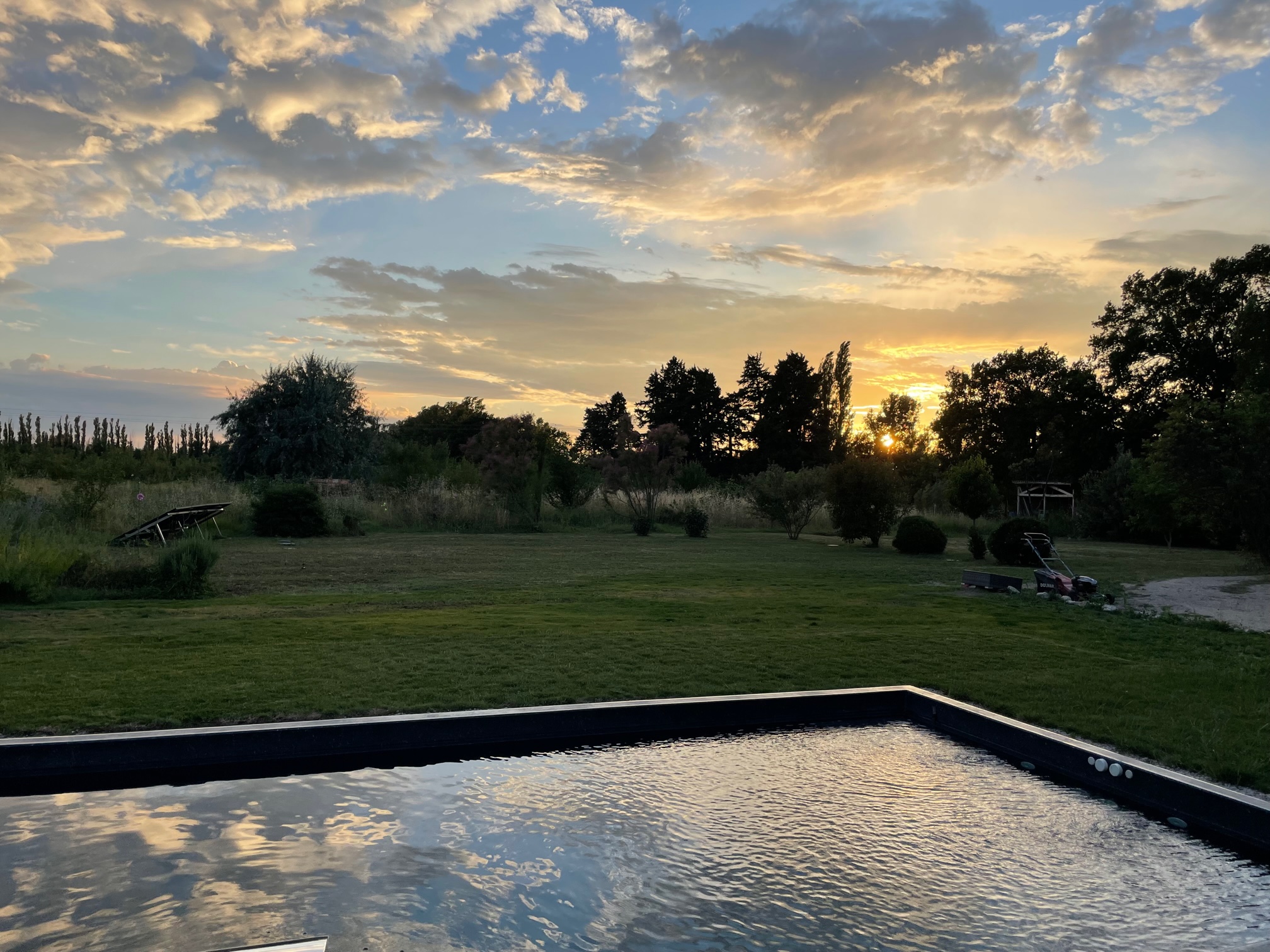 coucher de soleil coucher de soleil jardin